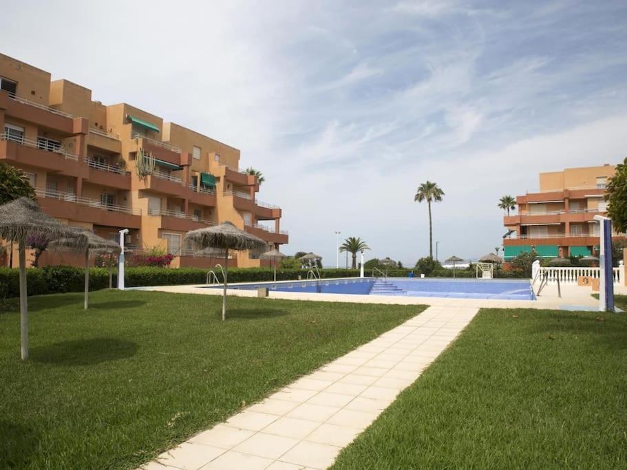 Jardines Del Mar Salobrena公寓 外观 照片